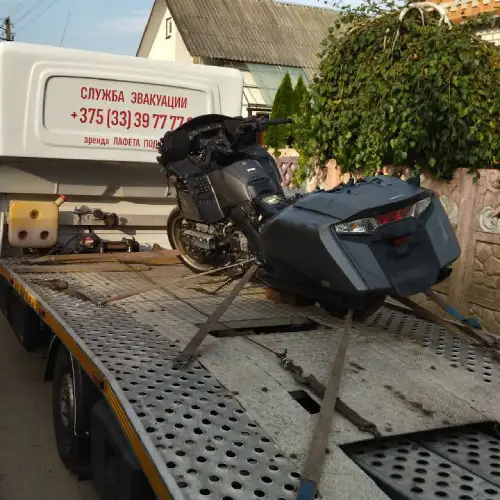 Автомобиль на эвакуаторе